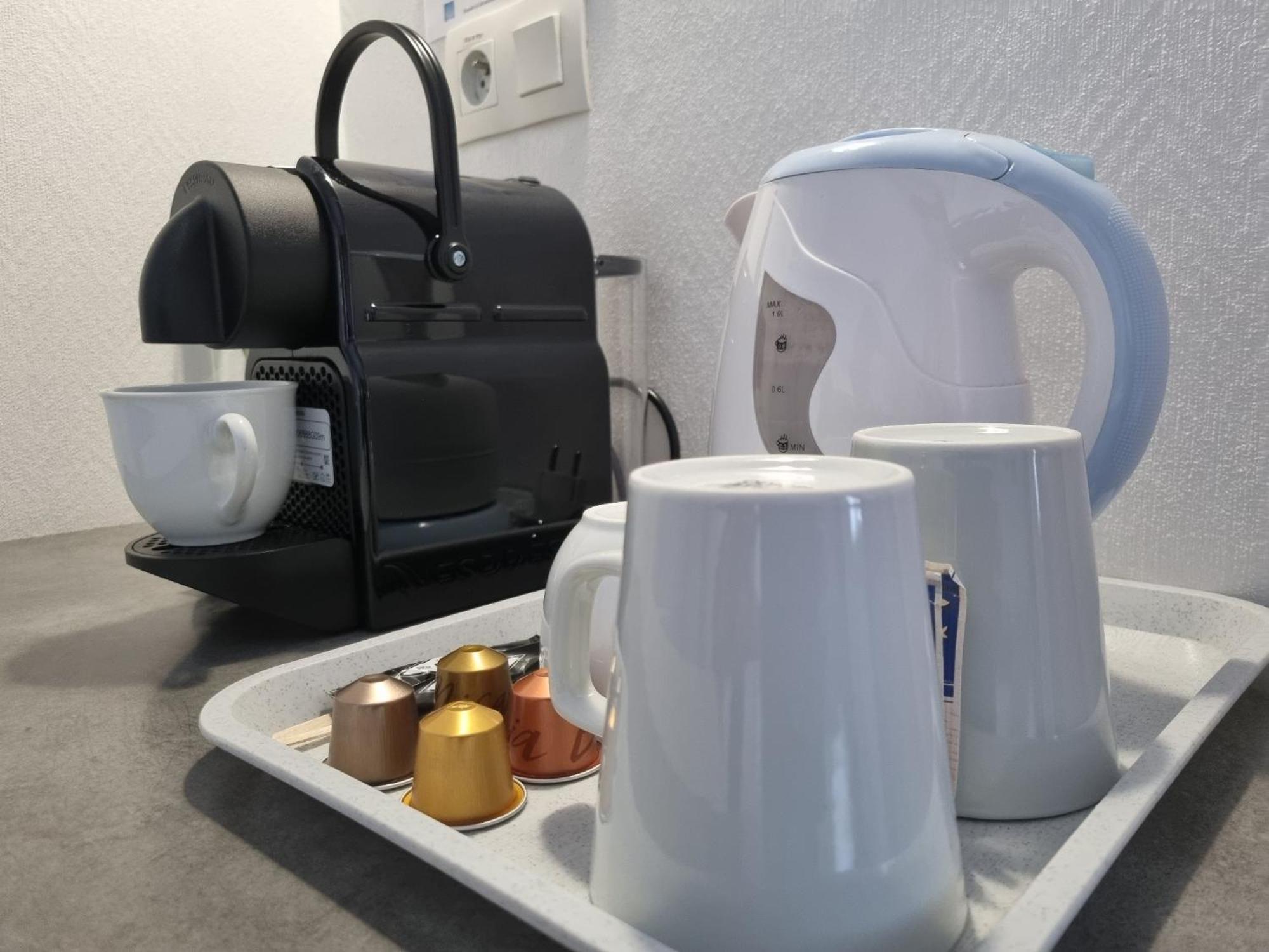 莱斯阿特兰特斯酒店 Médis 外观 照片
